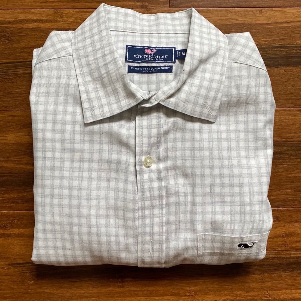 Vineyard Vines long sleeve check shirt size Med